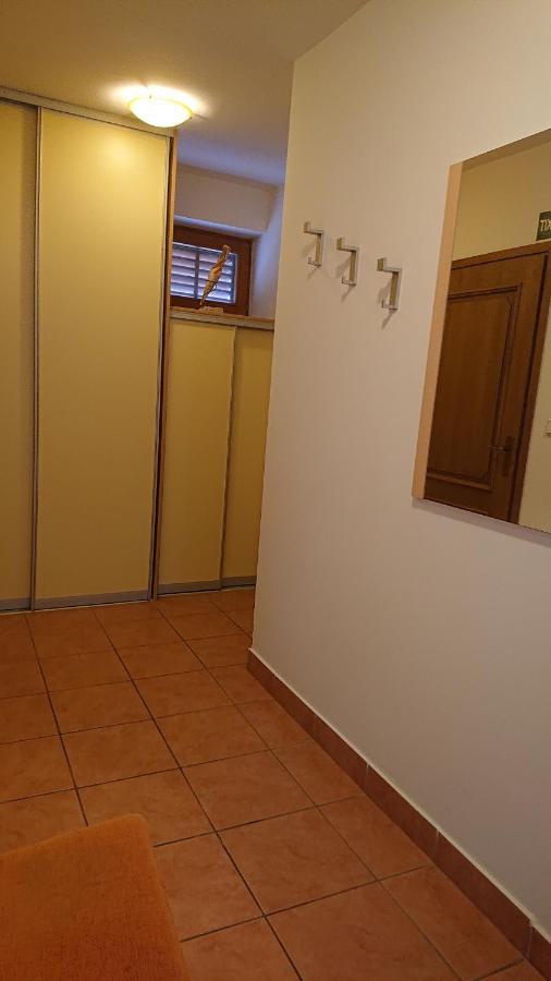 Apartment Boris Đảo Đảo Cres Ngoại thất bức ảnh